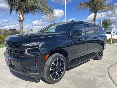 2024 Chevrolet Suburban RST