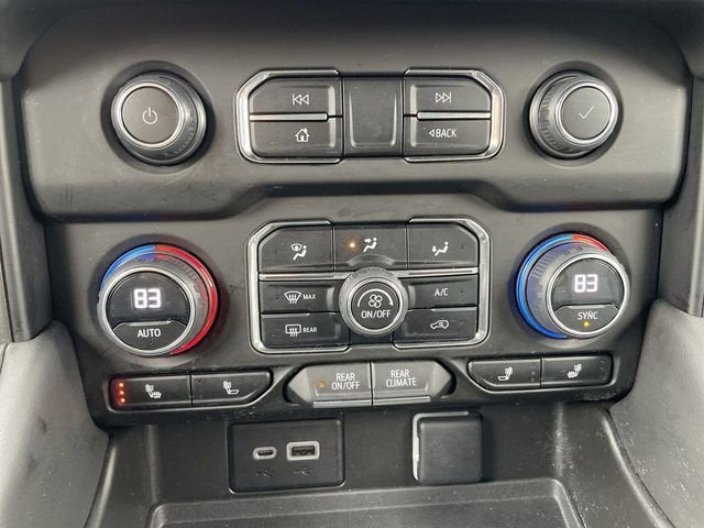 2023 Chevrolet Suburban RST