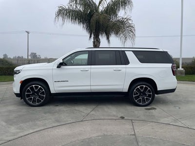 2023 Chevrolet Suburban RST