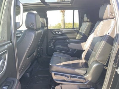 2021 Chevrolet Suburban RST