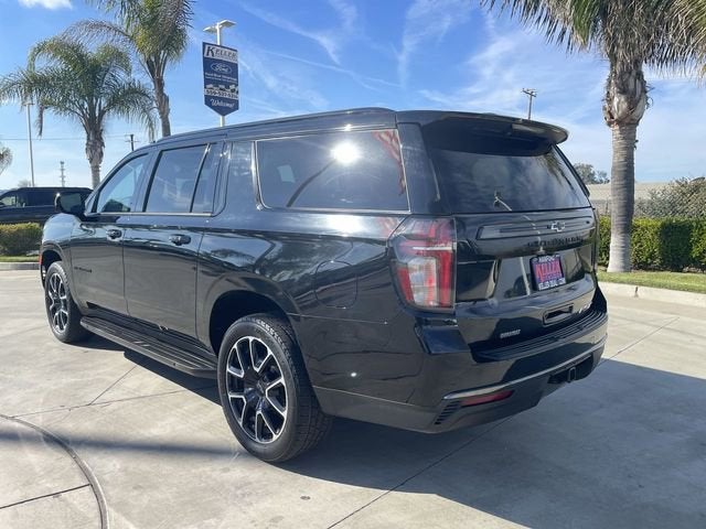 2021 Chevrolet Suburban RST