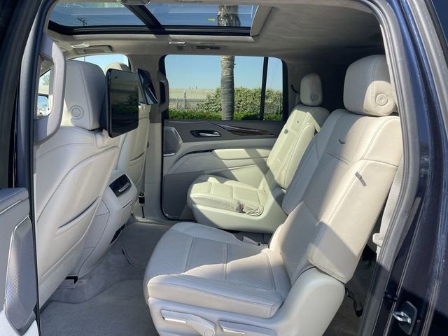 2021 Cadillac Escalade ESV Sport Platinum