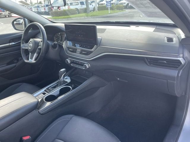 2023 Nissan Altima SV FWD