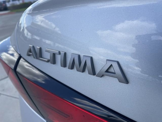 2023 Nissan Altima SV FWD