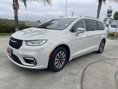 2021 Chrysler Pacifica Touring L