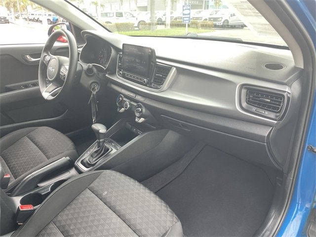 2022 Kia Rio 5-Door S