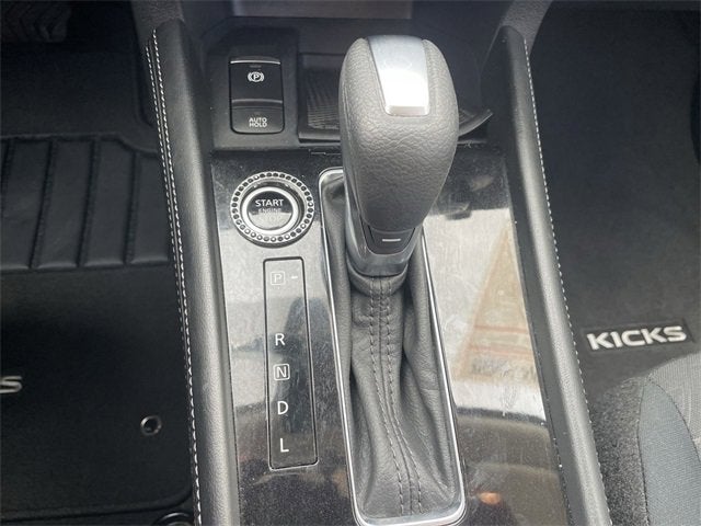 2024 Nissan Kicks SV Xtronic CVT