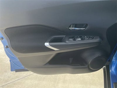 2024 Nissan Kicks SV Xtronic CVT