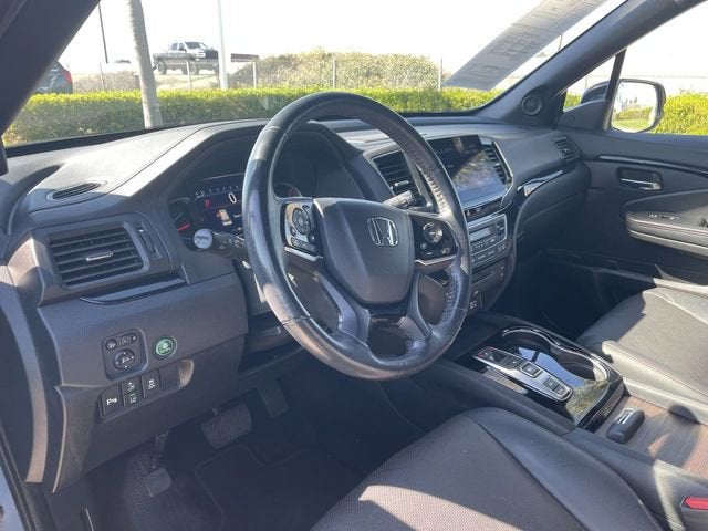 2022 Honda Pilot AWD Black Edition