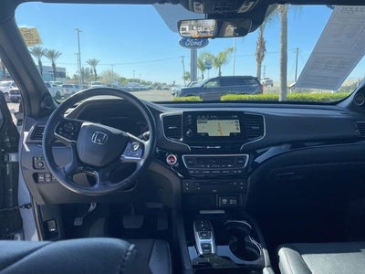 2022 Honda Pilot AWD Black Edition