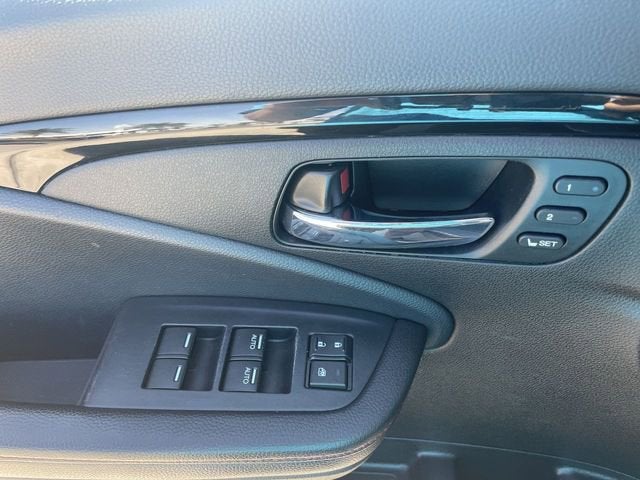 2022 Honda Pilot AWD Black Edition