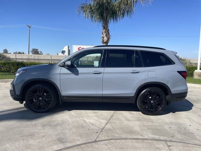 2022 Honda Pilot AWD Black Edition