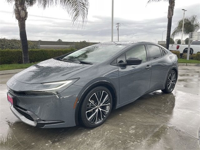 2023 Toyota Prius XLE