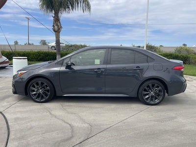 2025 Toyota Corolla Hybrid SE