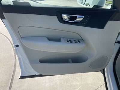 2019 Volvo XC60 T5 Momentum