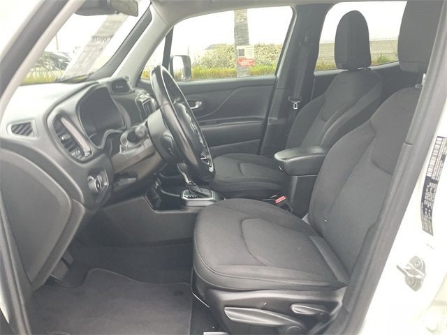 2020 Jeep Renegade Altitude FWD